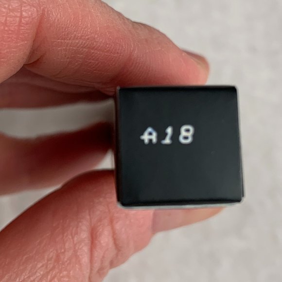 Mac Cosmetics Shadestick in TAUPOGRAPHIC - Picture 8 of 11